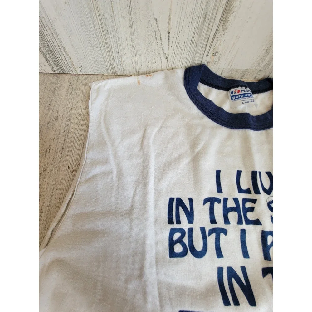 Vintage tank top AS IS I live in the snow but party in Florida shirt Unique